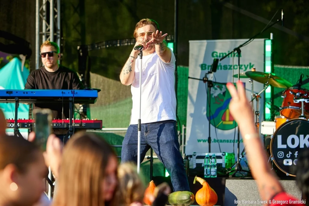 Koncert zespołu LOKA na dożynkach